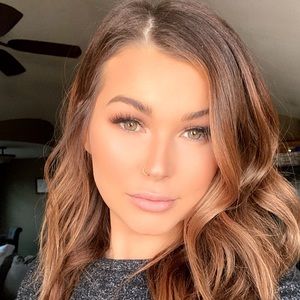 Meet your Posher, Krystyna